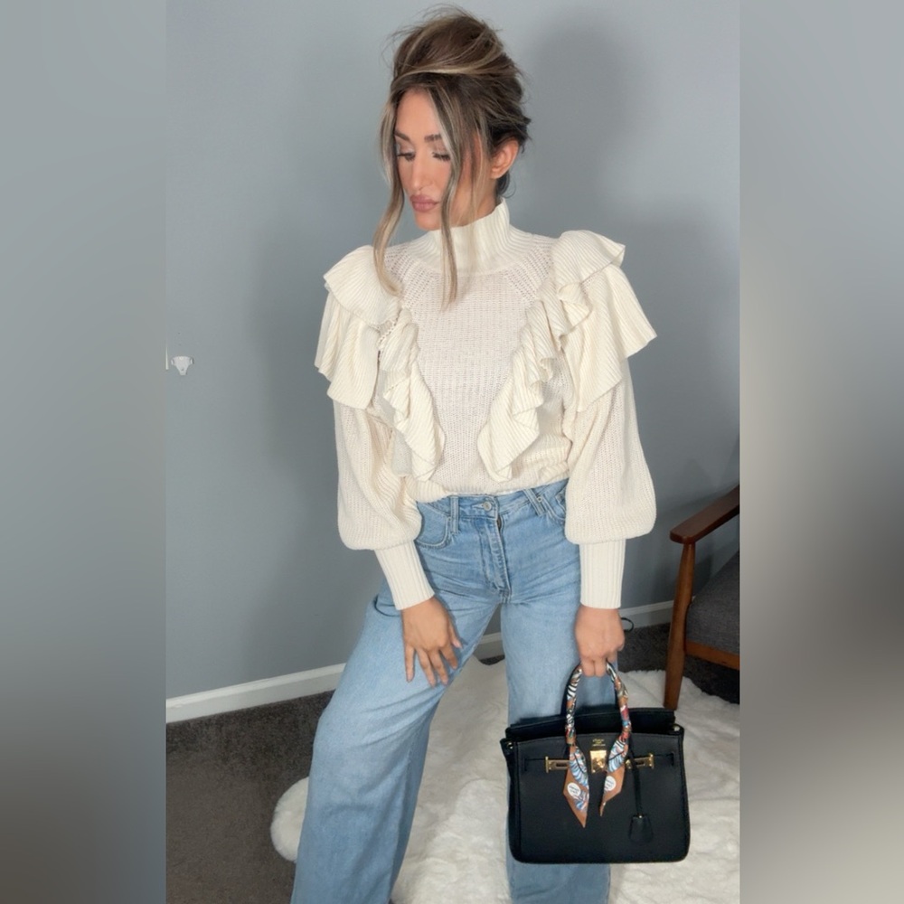 Ruffle Sweater like new